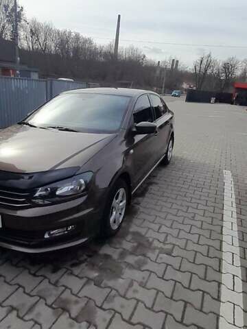 Коричневый Фольксваген Поло, объемом двигателя 1.6 л и пробегом 102 тыс. км за 10000 $, фото 1 на Automoto.ua