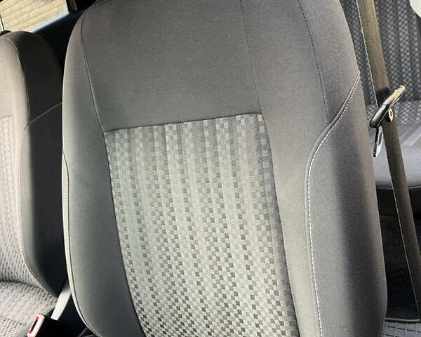 Коричневый Фольксваген Поло, объемом двигателя 1.6 л и пробегом 104 тыс. км за 10700 $, фото 35 на Automoto.ua