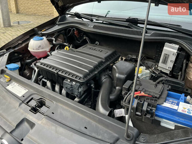 Коричневый Фольксваген Поло, объемом двигателя 1.6 л и пробегом 104 тыс. км за 10700 $, фото 39 на Automoto.ua