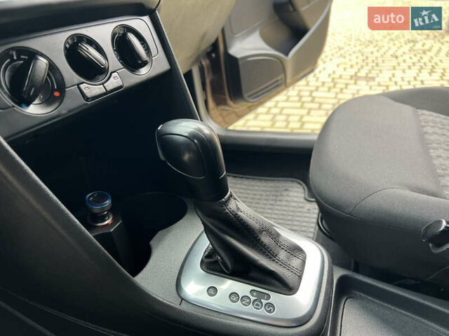 Коричневый Фольксваген Поло, объемом двигателя 1.6 л и пробегом 104 тыс. км за 10700 $, фото 24 на Automoto.ua