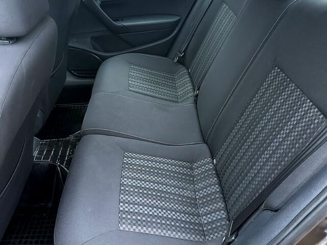 Коричневый Фольксваген Поло, объемом двигателя 1.4 л и пробегом 71 тыс. км за 10800 $, фото 8 на Automoto.ua