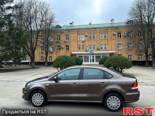 Коричневый Фольксваген Поло, объемом двигателя 1.4 л и пробегом 71 тыс. км за 10800 $, фото 1 на Automoto.ua