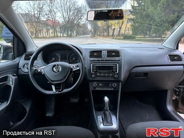 Коричневый Фольксваген Поло, объемом двигателя 1.4 л и пробегом 71 тыс. км за 10800 $, фото 7 на Automoto.ua