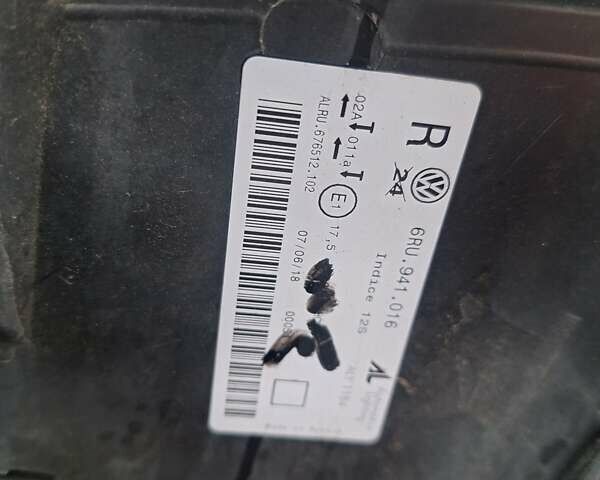 Коричневий Фольксваген Поло, об'ємом двигуна 1.39 л та пробігом 68 тис. км за 10000 $, фото 6 на Automoto.ua