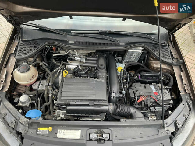 Фольксваген Поло 2018 у Києві на Automoto.ua Коричневий Фольксваген Поло, об'ємом двигуна 1.4 л та пробігом 201 тис. км за 6800 $, фото 19 на Automoto.ua