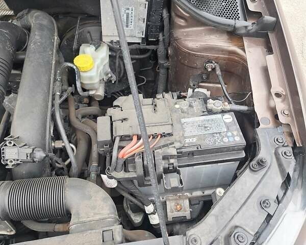 Коричневий Фольксваген Поло, об'ємом двигуна 1.39 л та пробігом 68 тис. км за 10000 $, фото 11 на Automoto.ua