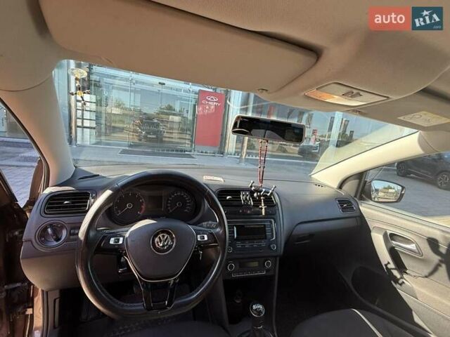 Коричневый Фольксваген Поло, объемом двигателя 1.39 л и пробегом 84 тыс. км за 10200 $, фото 12 на Automoto.ua