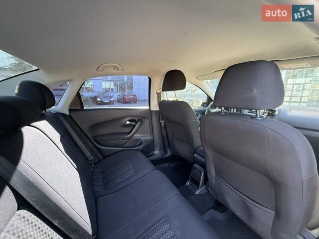 Коричневый Фольксваген Поло, объемом двигателя 1.39 л и пробегом 84 тыс. км за 10200 $, фото 22 на Automoto.ua