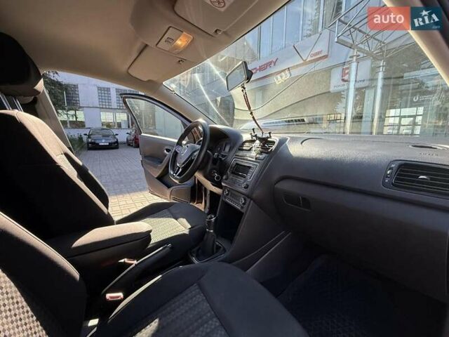 Коричневый Фольксваген Поло, объемом двигателя 1.39 л и пробегом 84 тыс. км за 10200 $, фото 16 на Automoto.ua