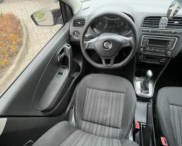 Фольксваген Поло 2018 у Києві на Automoto.ua Коричневий Фольксваген Поло, об'ємом двигуна 1.4 л та пробігом 201 тис. км за 6800 $, фото 9 на Automoto.ua