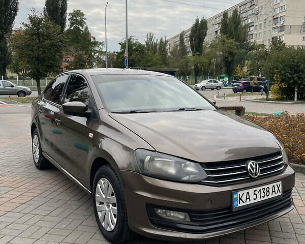 Фольксваген Поло 2018 у Києві на Automoto.ua Коричневий Фольксваген Поло, об'ємом двигуна 1.4 л та пробігом 201 тис. км за 6800 $, фото 2 на Automoto.ua