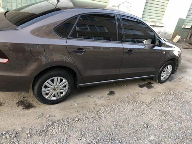 Коричневый Фольксваген Поло, объемом двигателя 0 л и пробегом 43 тыс. км за 13750 $, фото 4 на Automoto.ua