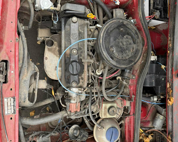 Красный Фольксваген Поло, объемом двигателя 1.2 л и пробегом 20 тыс. км за 1100 $, фото 5 на Automoto.ua