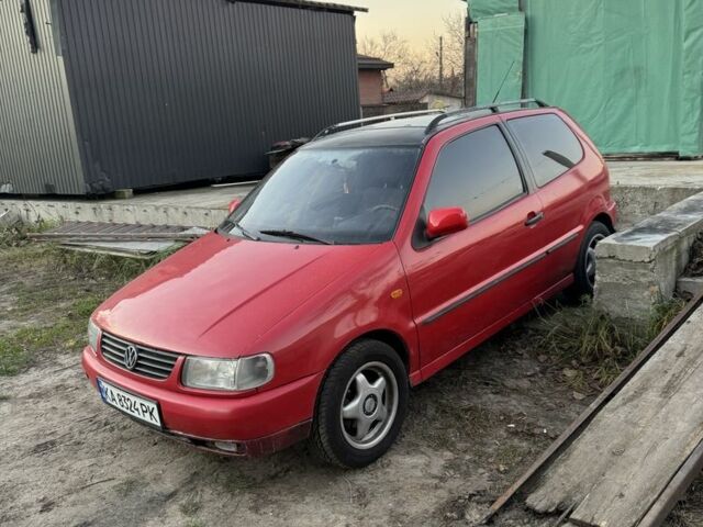 Червоний Фольксваген Поло, об'ємом двигуна 1.4 л та пробігом 266 тис. км за 1500 $, фото 2 на Automoto.ua