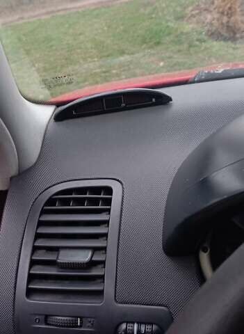 Красный Фольксваген Поло, объемом двигателя 1.4 л и пробегом 277 тыс. км за 3800 $, фото 19 на Automoto.ua