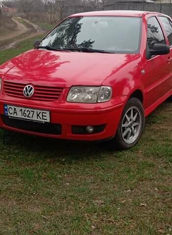 Красный Фольксваген Поло, объемом двигателя 1.4 л и пробегом 277 тыс. км за 3800 $, фото 4 на Automoto.ua