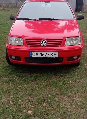 Красный Фольксваген Поло, объемом двигателя 1.4 л и пробегом 277 тыс. км за 3800 $, фото 7 на Automoto.ua