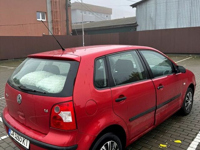 Красный Фольксваген Поло, объемом двигателя 1.4 л и пробегом 150 тыс. км за 4100 $, фото 5 на Automoto.ua