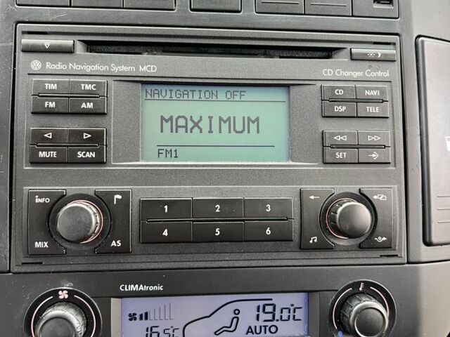 Червоний Фольксваген Поло, об'ємом двигуна 1.6 л та пробігом 222 тис. км за 6200 $, фото 8 на Automoto.ua