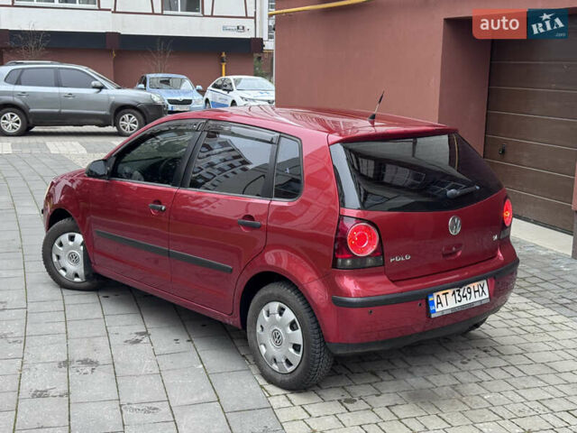 Красный Фольксваген Поло, объемом двигателя 1.4 л и пробегом 235 тыс. км за 5500 $, фото 12 на Automoto.ua