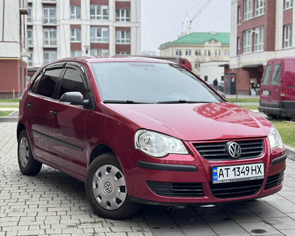 Красный Фольксваген Поло, объемом двигателя 1.4 л и пробегом 235 тыс. км за 5500 $, фото 25 на Automoto.ua