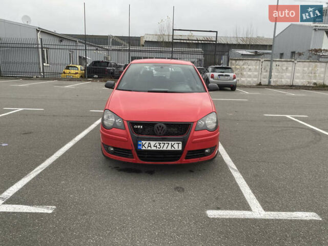 Красный Фольксваген Поло, объемом двигателя 1.78 л и пробегом 265 тыс. км за 7000 $, фото 5 на Automoto.ua