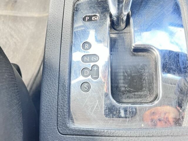 Червоний Фольксваген Поло, об'ємом двигуна 1.4 л та пробігом 178 тис. км за 5300 $, фото 11 на Automoto.ua