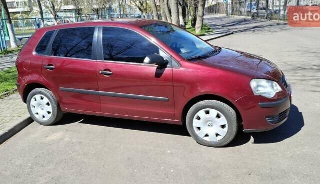 Червоний Фольксваген Поло, об'ємом двигуна 1.4 л та пробігом 202 тис. км за 5699 $, фото 7 на Automoto.ua