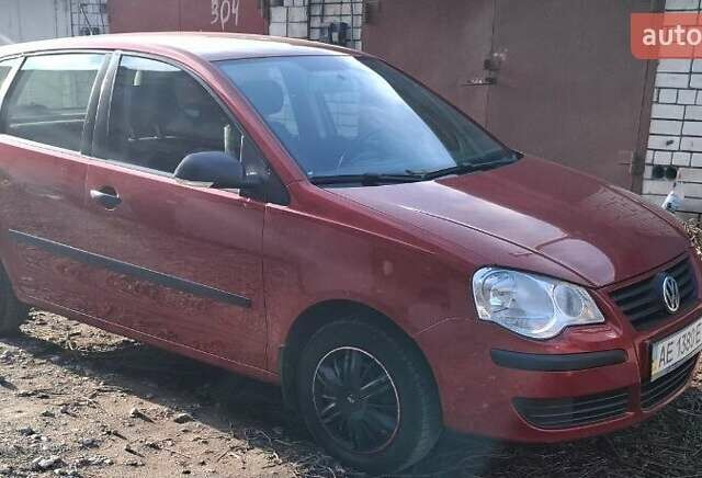 Красный Фольксваген Поло, объемом двигателя 1.4 л и пробегом 99 тыс. км за 6599 $, фото 1 на Automoto.ua