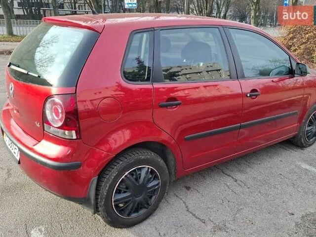 Красный Фольксваген Поло, объемом двигателя 1.4 л и пробегом 99 тыс. км за 6599 $, фото 6 на Automoto.ua