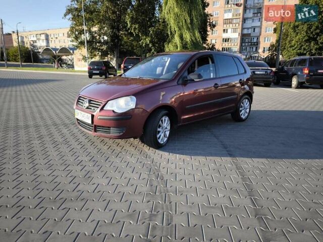Червоний Фольксваген Поло, об'ємом двигуна 1.39 л та пробігом 339 тис. км за 3850 $, фото 14 на Automoto.ua