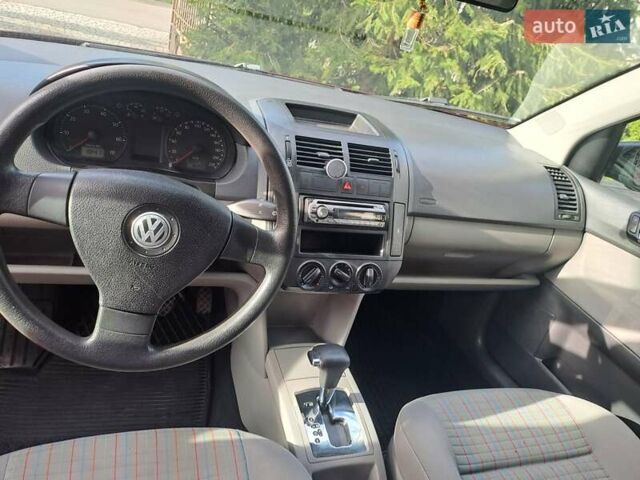 Червоний Фольксваген Поло, об'ємом двигуна 1.39 л та пробігом 189 тис. км за 5500 $, фото 10 на Automoto.ua