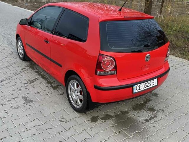 Червоний Фольксваген Поло, об'ємом двигуна 1.2 л та пробігом 159 тис. км за 3900 $, фото 6 на Automoto.ua