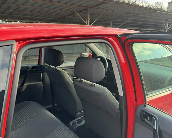 Красный Фольксваген Поло, объемом двигателя 1.4 л и пробегом 105 тыс. км за 6400 $, фото 9 на Automoto.ua