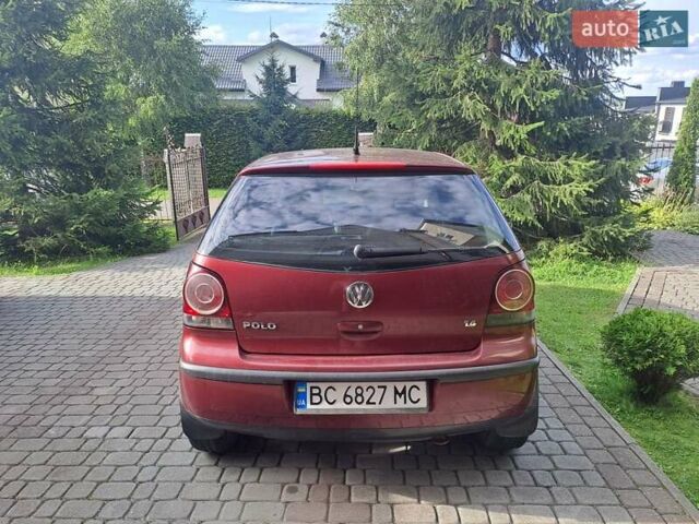Червоний Фольксваген Поло, об'ємом двигуна 1.39 л та пробігом 189 тис. км за 5500 $, фото 14 на Automoto.ua