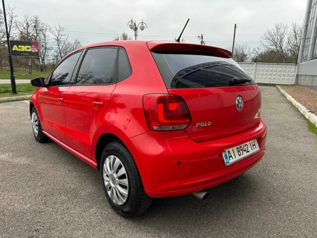 Красный Фольксваген Поло, объемом двигателя 1.4 л и пробегом 158 тыс. км за 6950 $, фото 4 на Automoto.ua