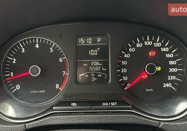 Красный Фольксваген Поло, объемом двигателя 1.39 л и пробегом 158 тыс. км за 6900 $, фото 9 на Automoto.ua