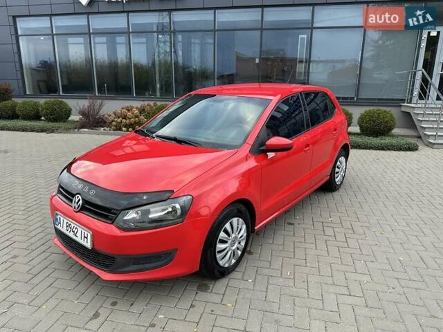 Красный Фольксваген Поло, объемом двигателя 1.39 л и пробегом 158 тыс. км за 6900 $, фото 5 на Automoto.ua