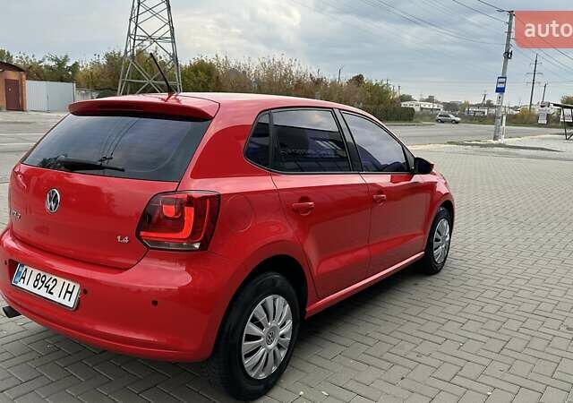 Красный Фольксваген Поло, объемом двигателя 1.39 л и пробегом 158 тыс. км за 6900 $, фото 18 на Automoto.ua