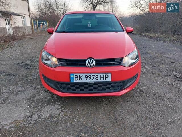 Червоний Фольксваген Поло, об'ємом двигуна 1.2 л та пробігом 200 тис. км за 5550 $, фото 33 на Automoto.ua