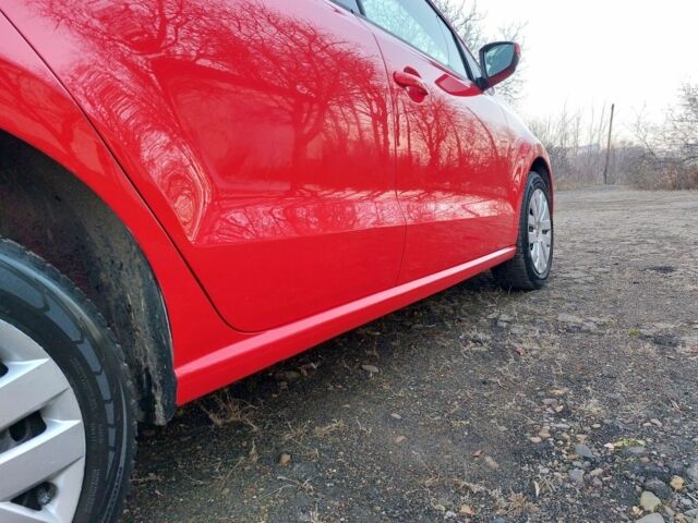 Червоний Фольксваген Поло, об'ємом двигуна 1.2 л та пробігом 200 тис. км за 5550 $, фото 11 на Automoto.ua