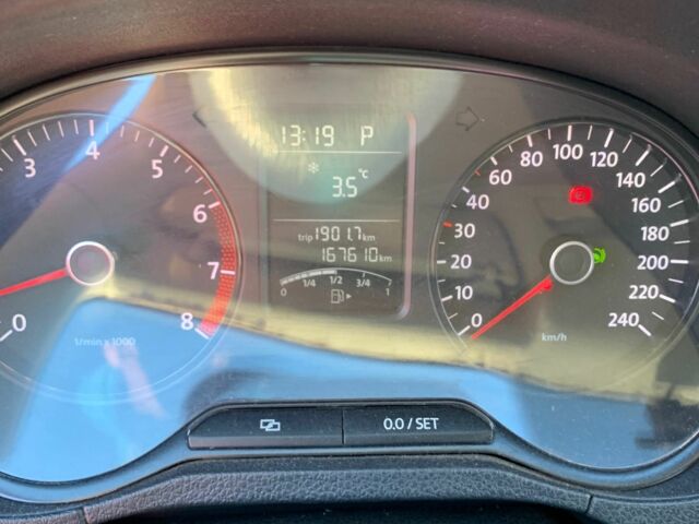 Красный Фольксваген Поло, объемом двигателя 1.4 л и пробегом 167 тыс. км за 6700 $, фото 6 на Automoto.ua