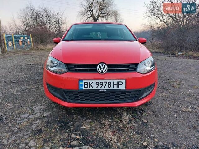 Червоний Фольксваген Поло, об'ємом двигуна 1.2 л та пробігом 200 тис. км за 5550 $, фото 18 на Automoto.ua