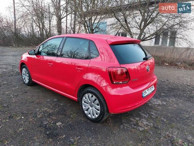Червоний Фольксваген Поло, об'ємом двигуна 1.2 л та пробігом 200 тис. км за 5550 $, фото 5 на Automoto.ua