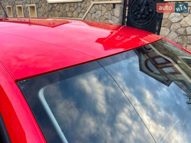 Красный Фольксваген Поло, объемом двигателя 1.2 л и пробегом 199 тыс. км за 5250 $, фото 47 на Automoto.ua