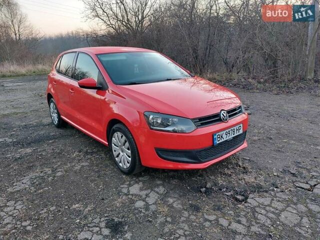 Червоний Фольксваген Поло, об'ємом двигуна 1.2 л та пробігом 200 тис. км за 5550 $, фото 10 на Automoto.ua