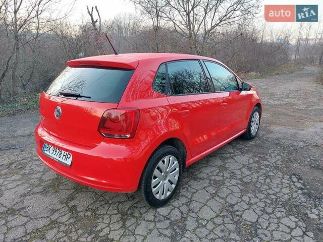 Червоний Фольксваген Поло, об'ємом двигуна 1.2 л та пробігом 200 тис. км за 5550 $, фото 29 на Automoto.ua