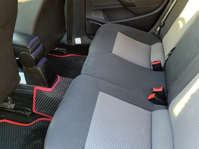 Красный Фольксваген Поло, объемом двигателя 1.4 л и пробегом 167 тыс. км за 6700 $, фото 8 на Automoto.ua