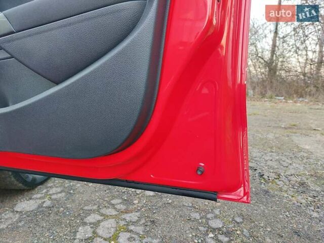 Червоний Фольксваген Поло, об'ємом двигуна 1.2 л та пробігом 200 тис. км за 5550 $, фото 41 на Automoto.ua