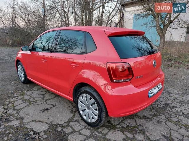 Червоний Фольксваген Поло, об'ємом двигуна 1.2 л та пробігом 200 тис. км за 5550 $, фото 28 на Automoto.ua